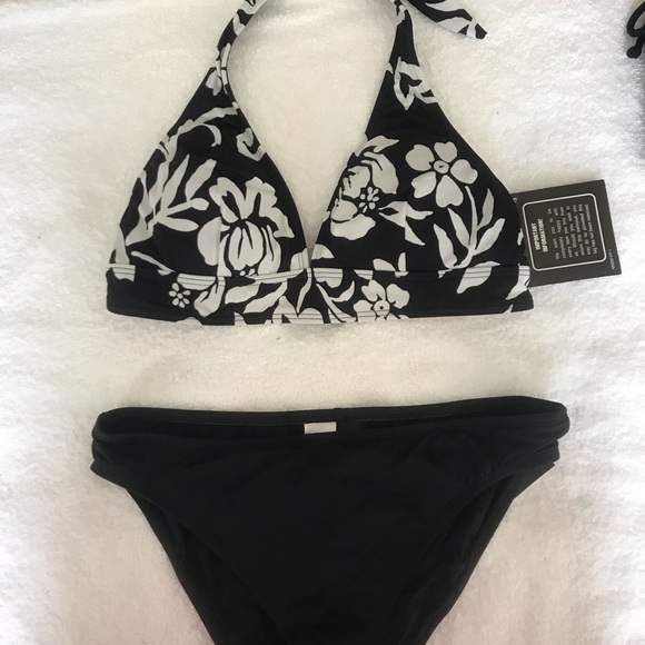 Woman’s bikini - Picture 3 of 4